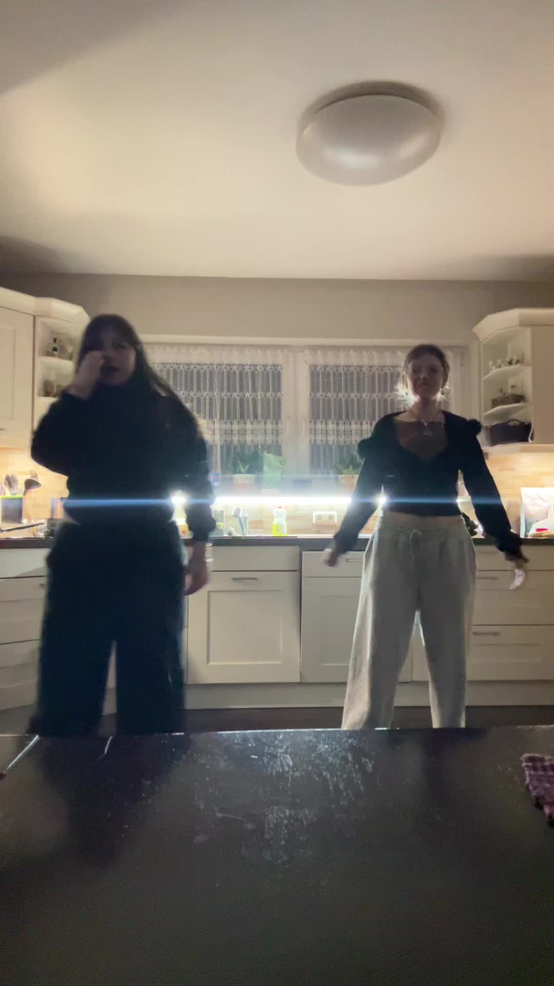 @Pupa