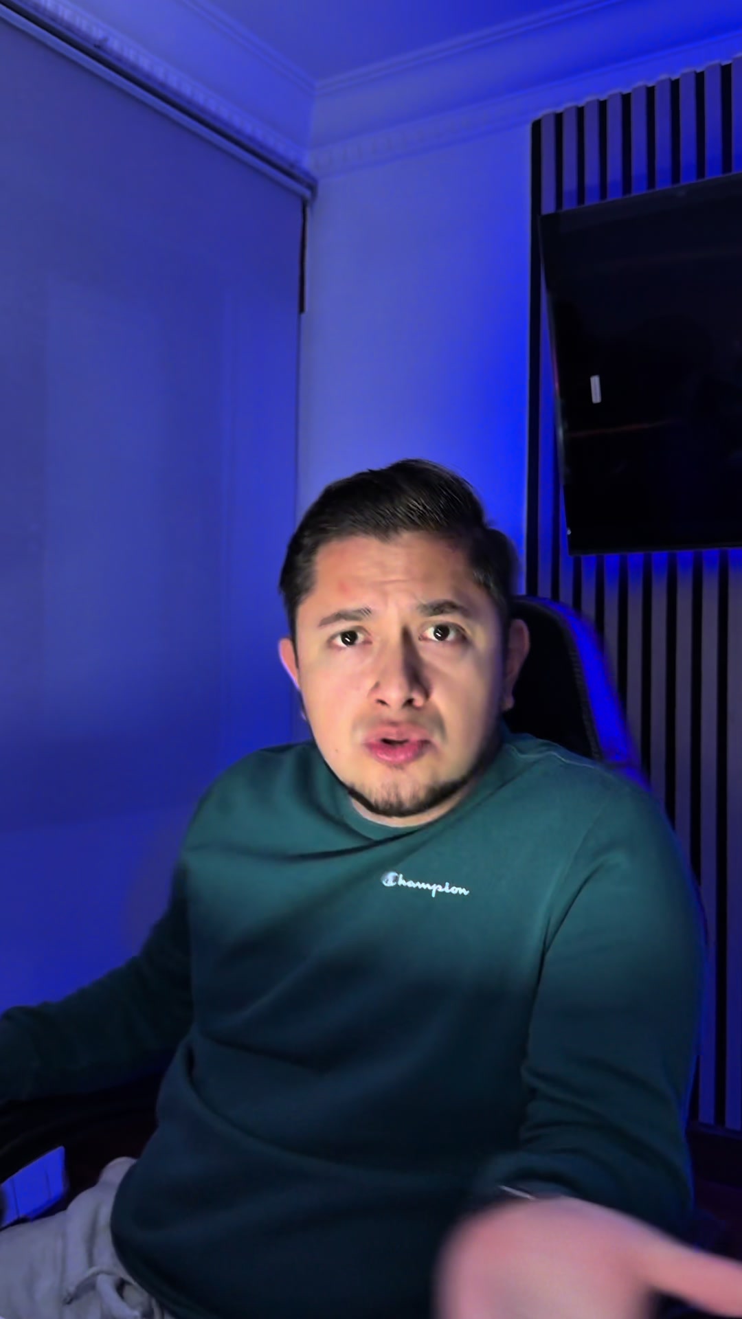 @RafaelRivera95