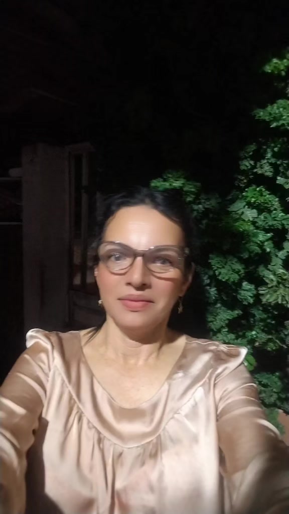 @🩵EMILIA RU&Iacute;Z -  te sigue🩵