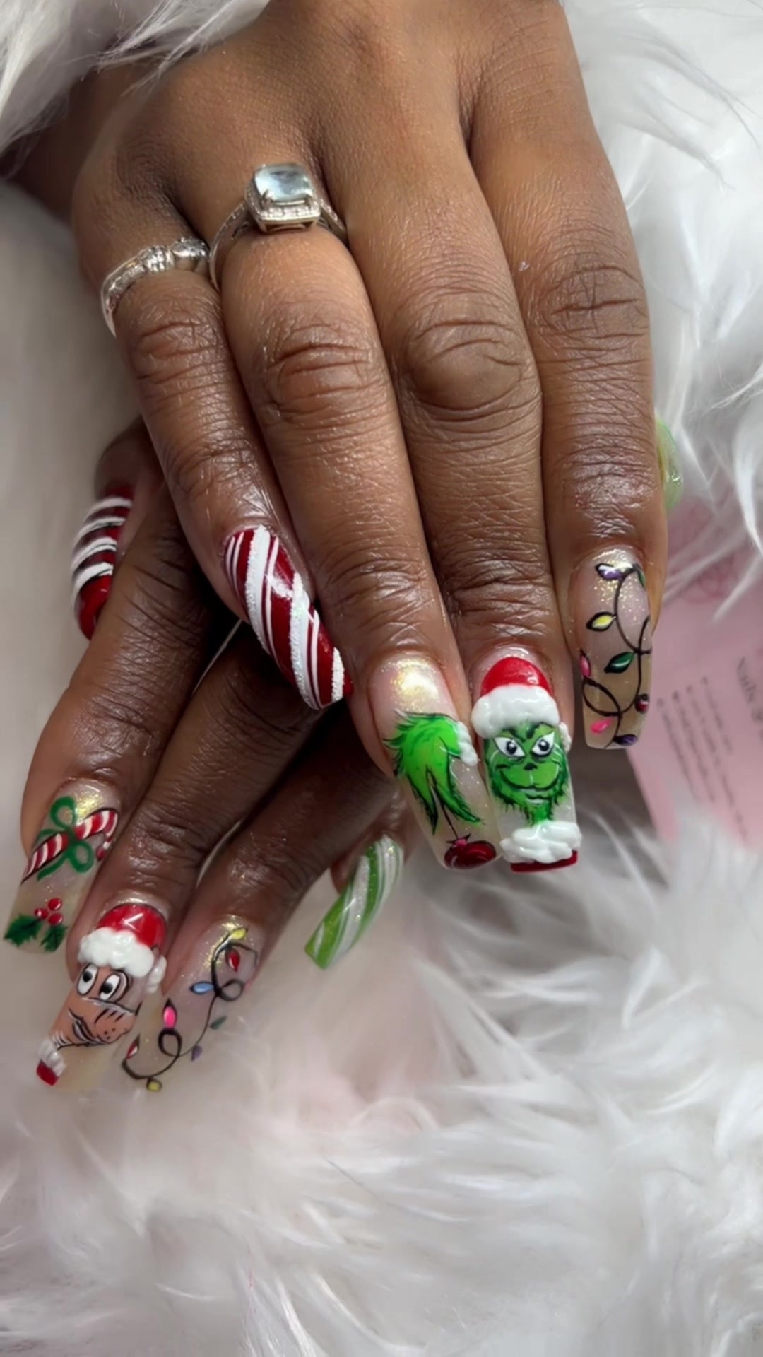 @PinkTigerNailsBeauty