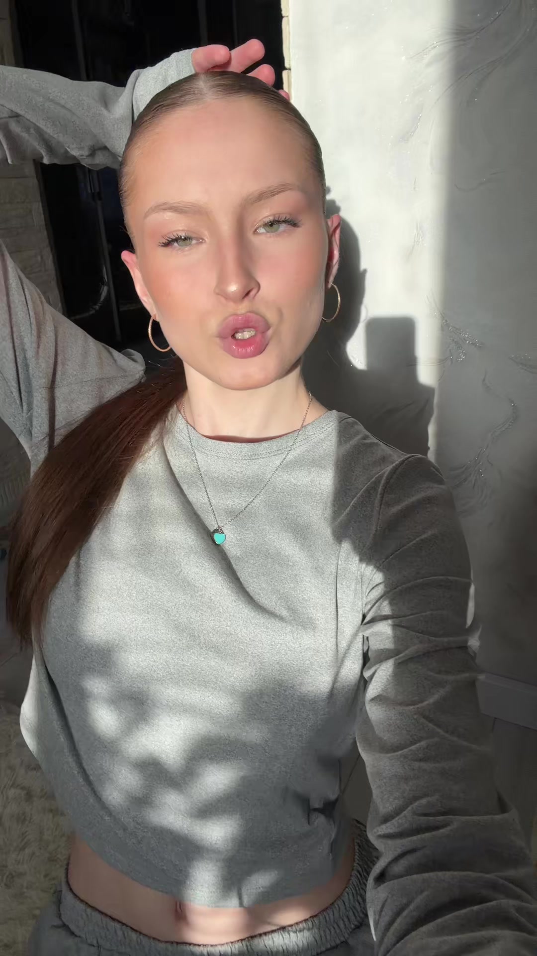 @KARINA