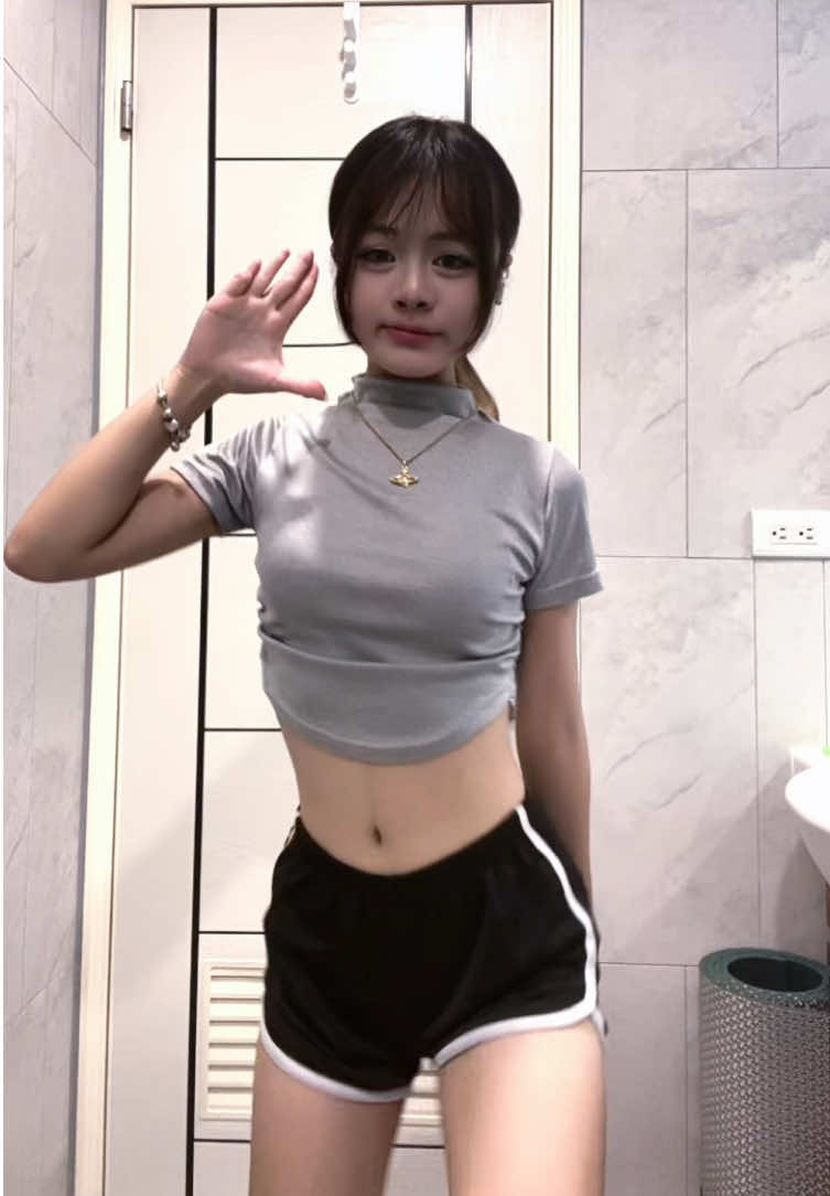@吃粉肝吃到腸胃炎