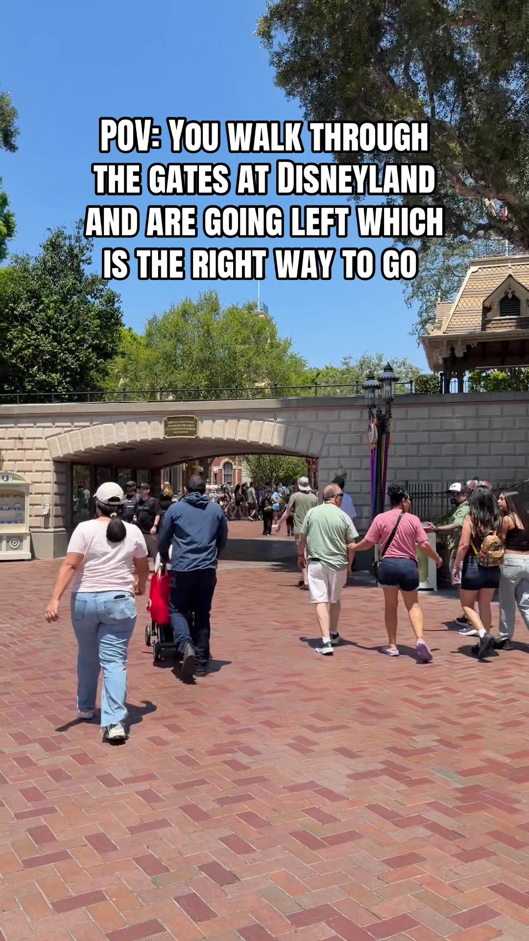 @FoodAtDisneyland