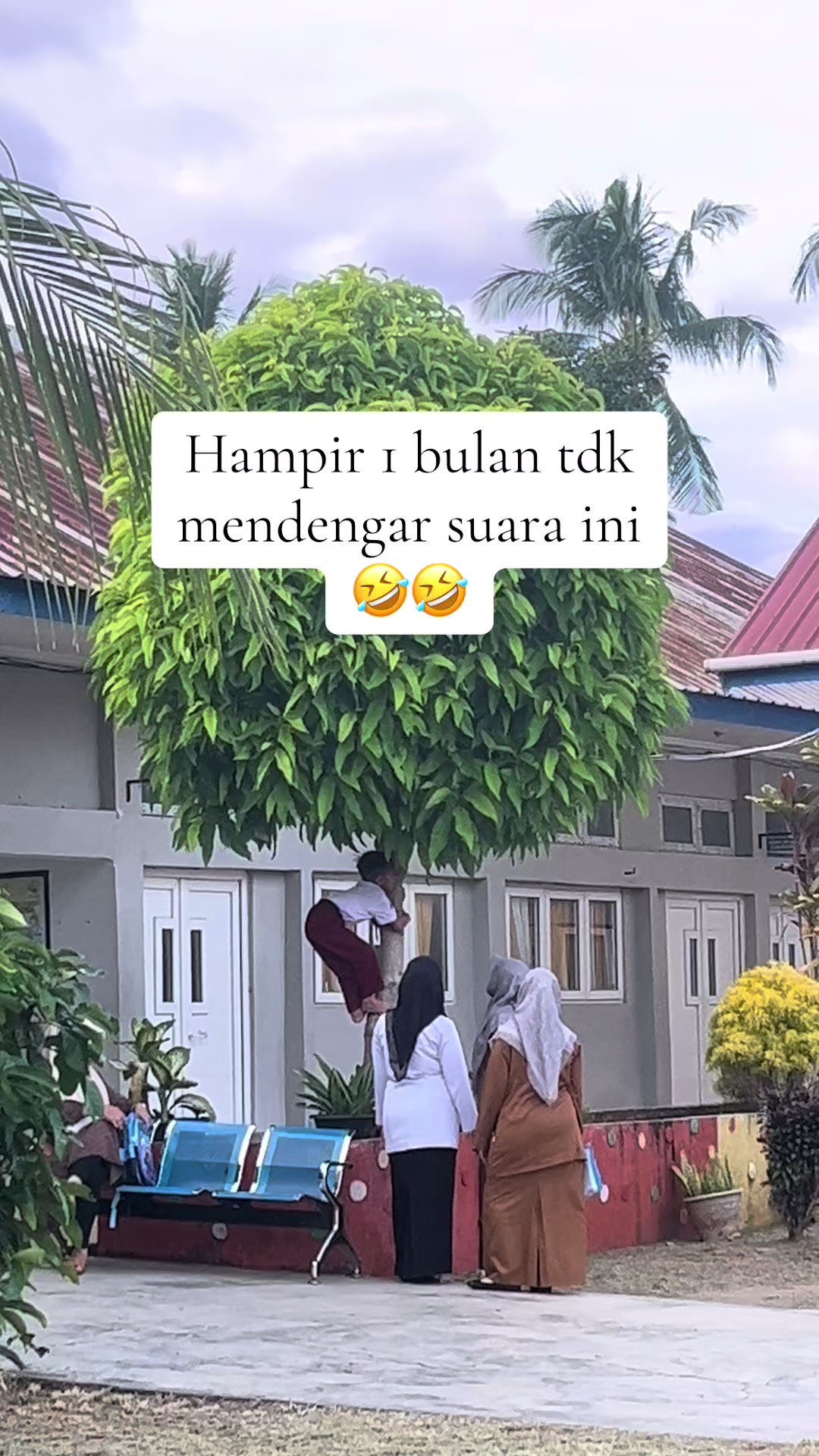 @EMY