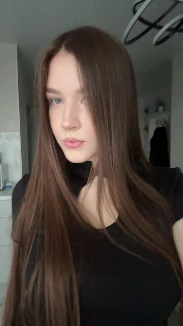 @<8