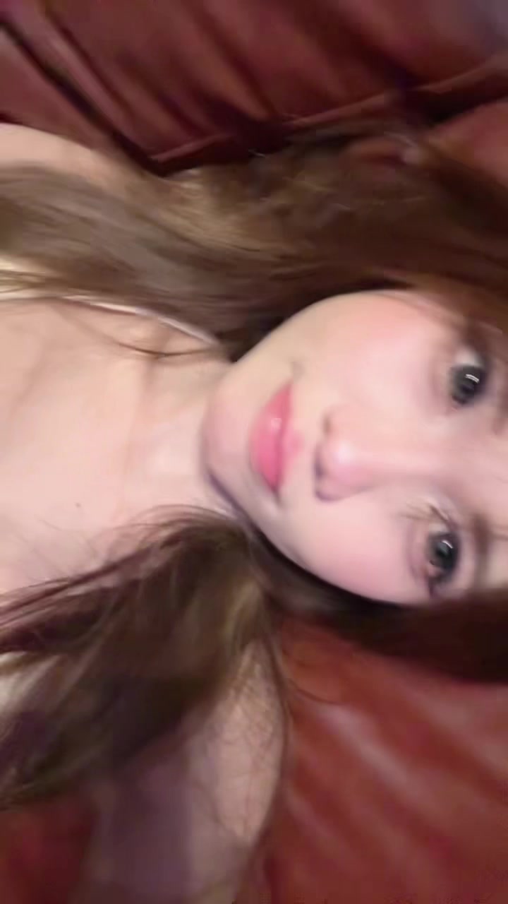 @immmxk.u