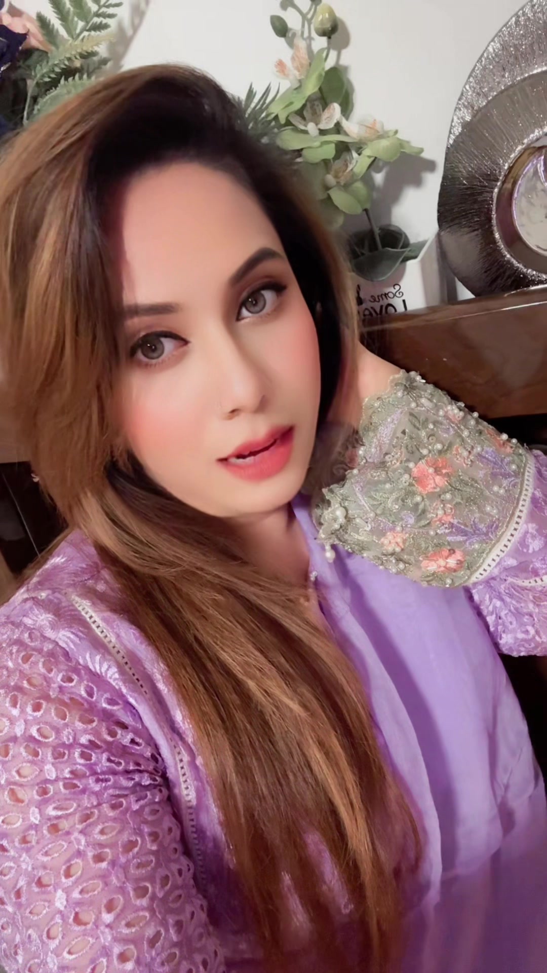 @MEHJABIN🇧🇩🇬🇧