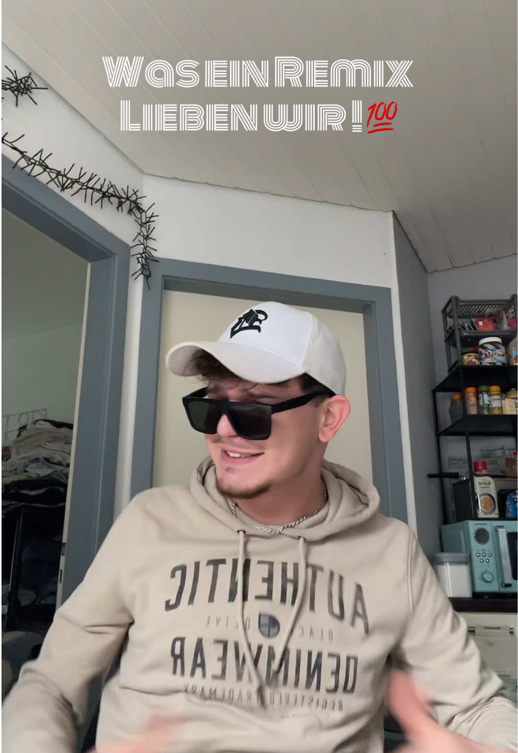 @Justin_smily