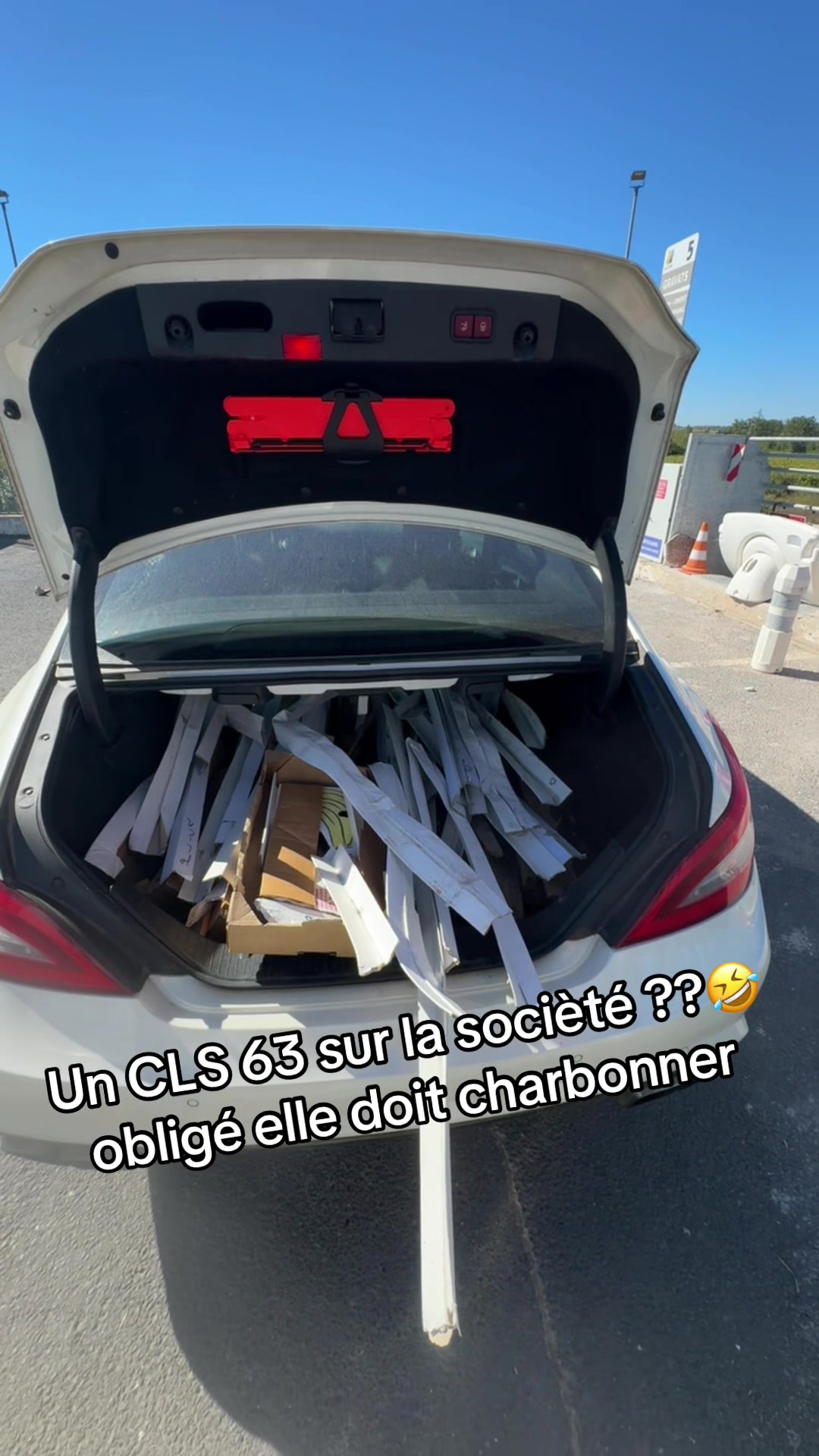 @Les aventures de JUJU