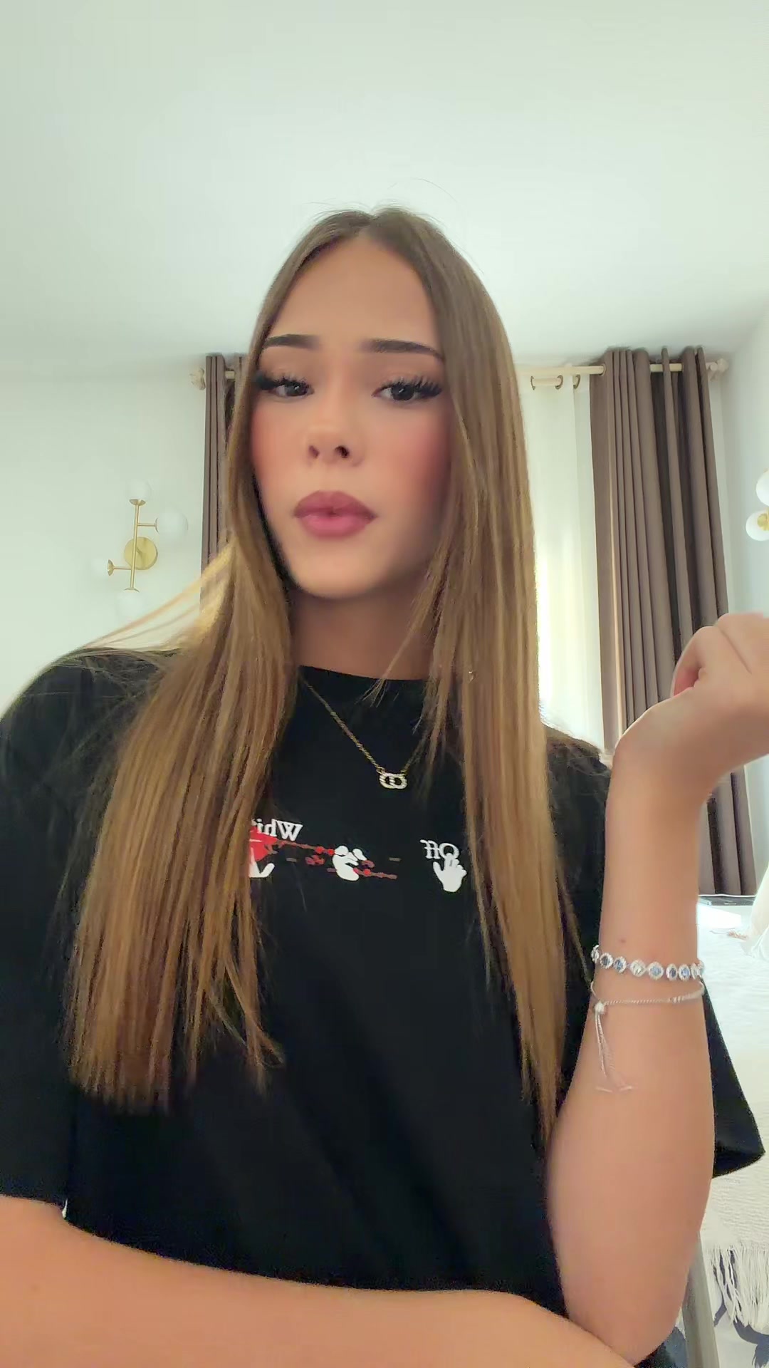 @bibi