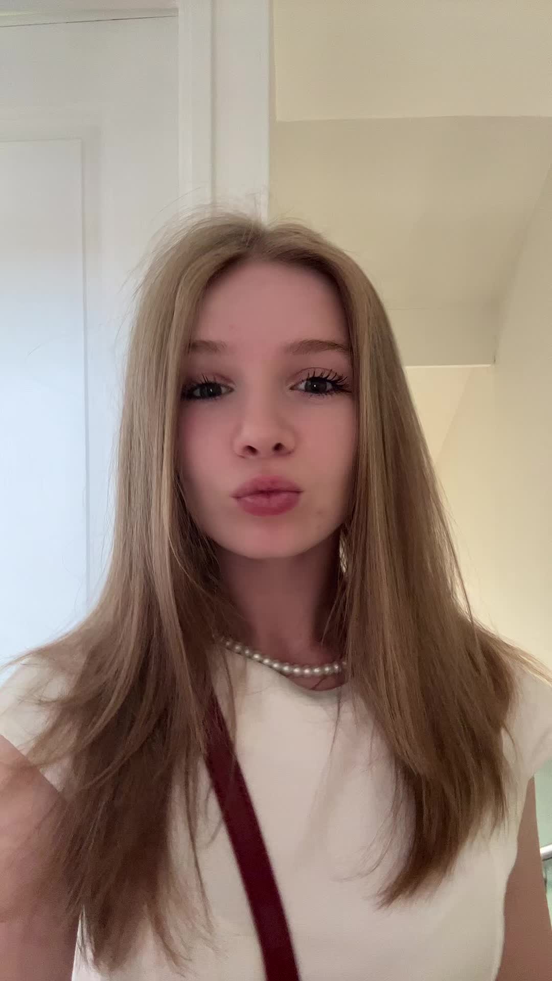 @⋆。˚꒰ঌ 𝑗𝑎𝑦 ໒꒱˚。⋆ 🦢