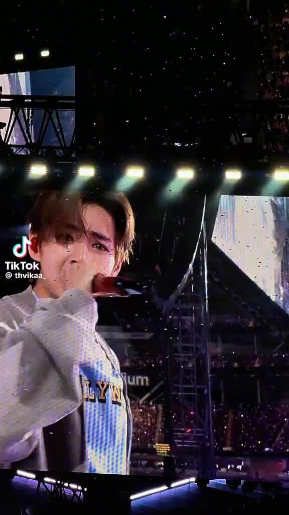 @TRUE BTS💜🫰ARMY