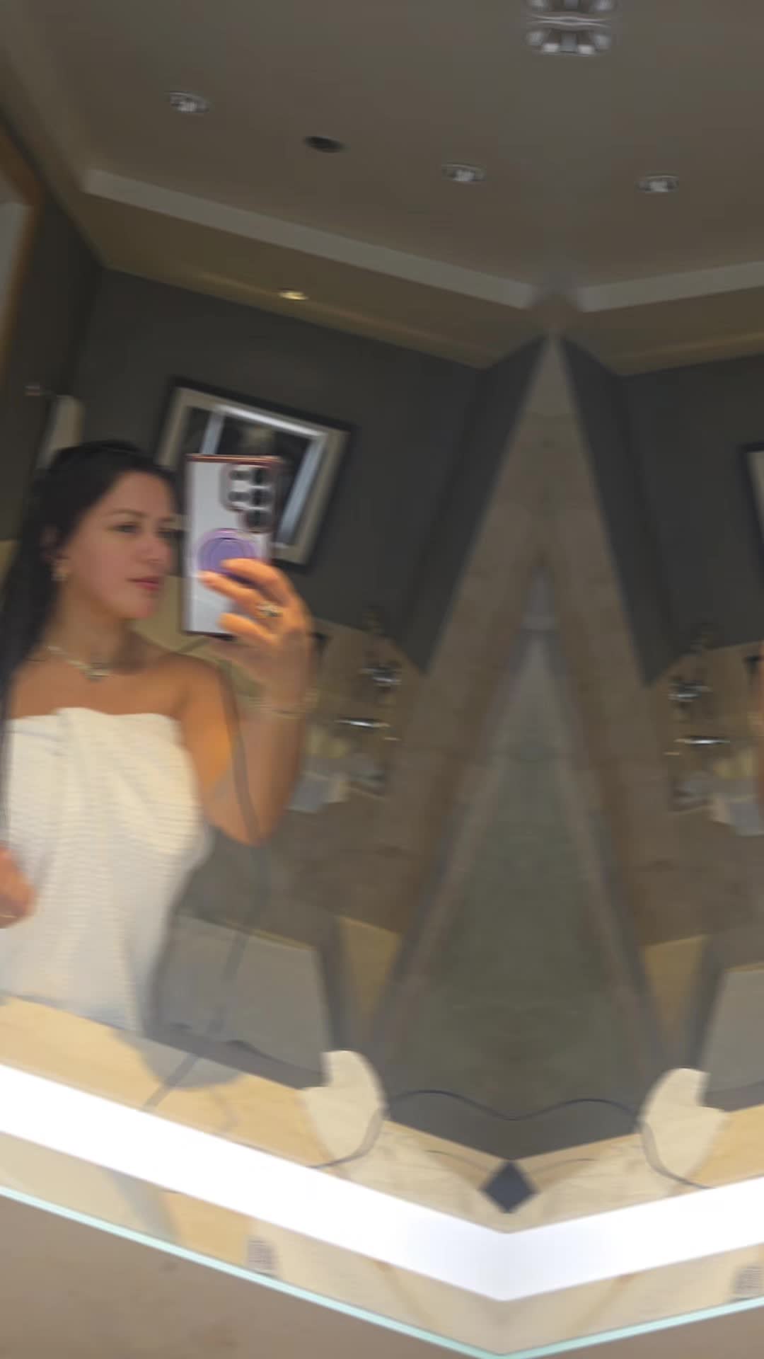 @Cindy Castillo 🪬🧿