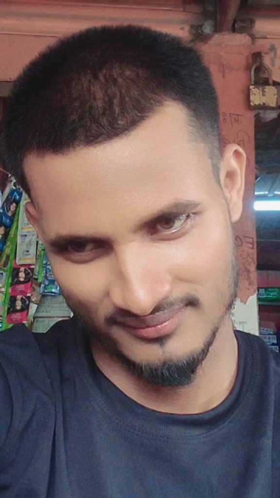 @🇧🇩Modhu Khan💪🇵🇸