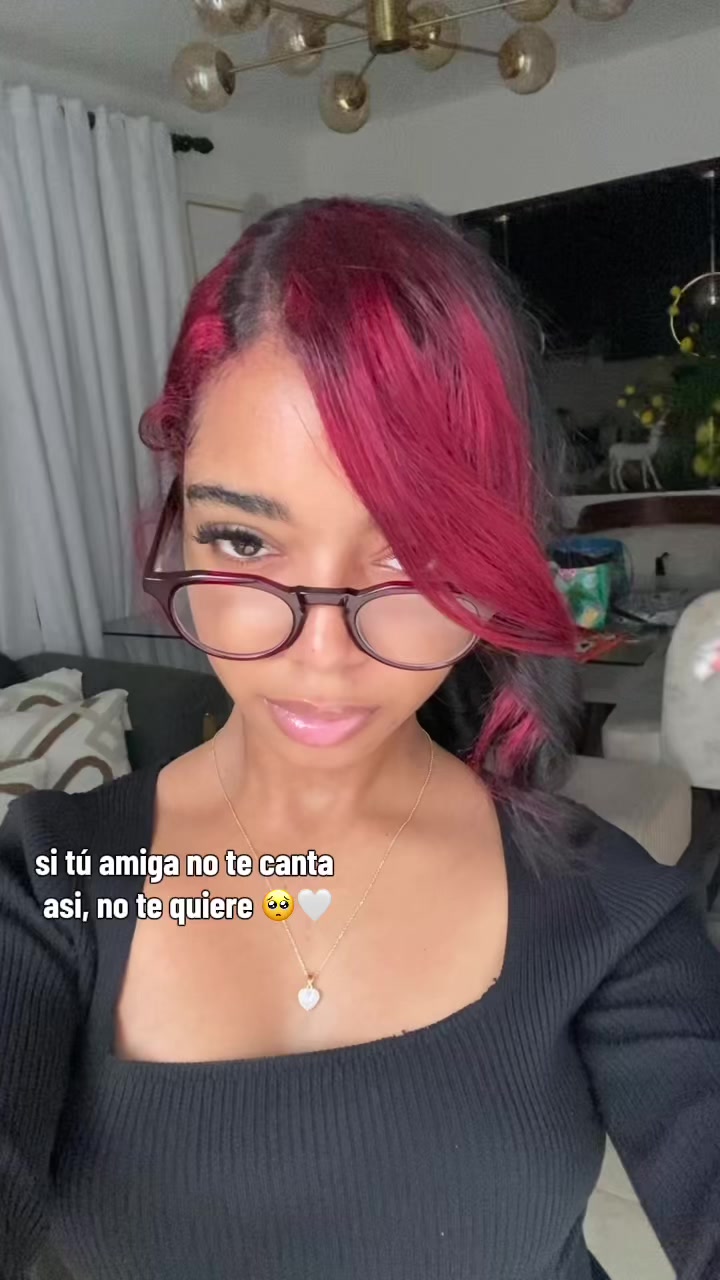 @nicole