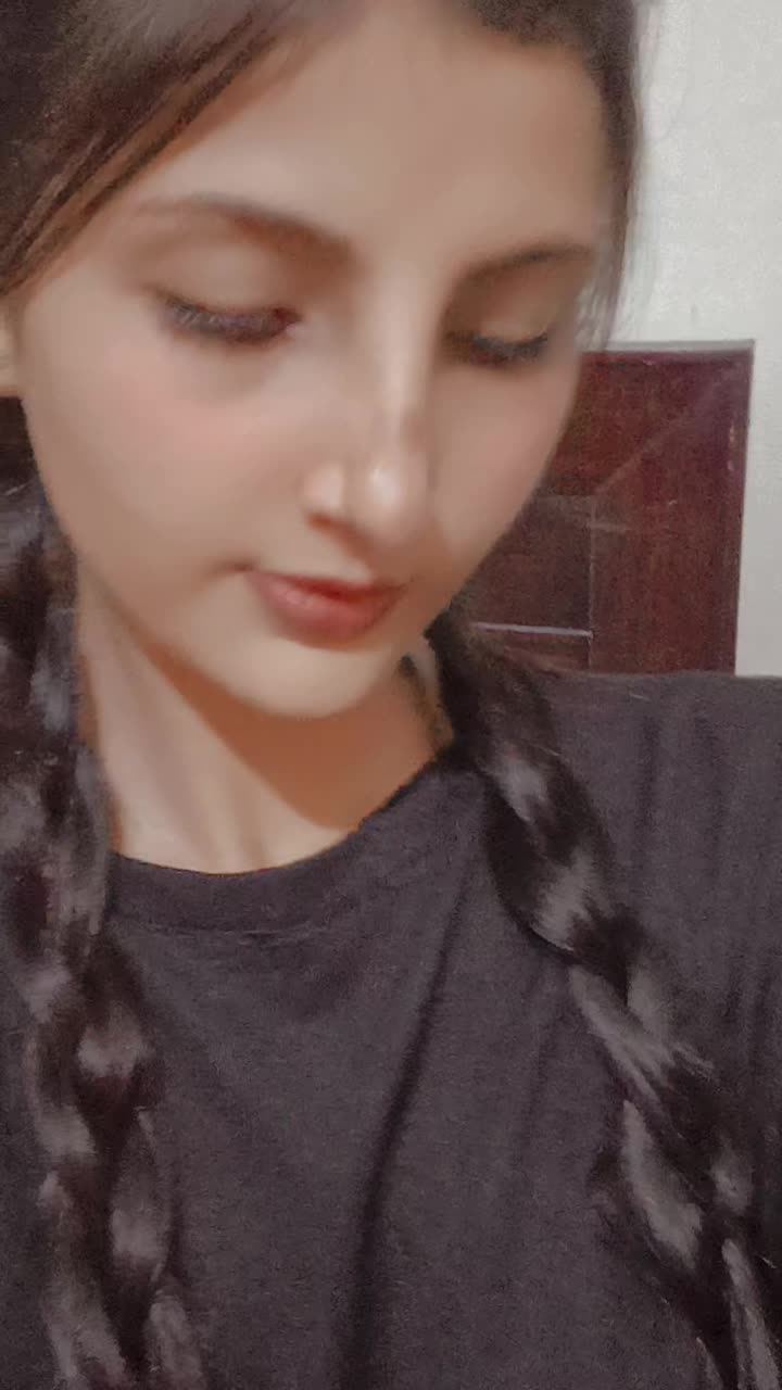 @laraib1832