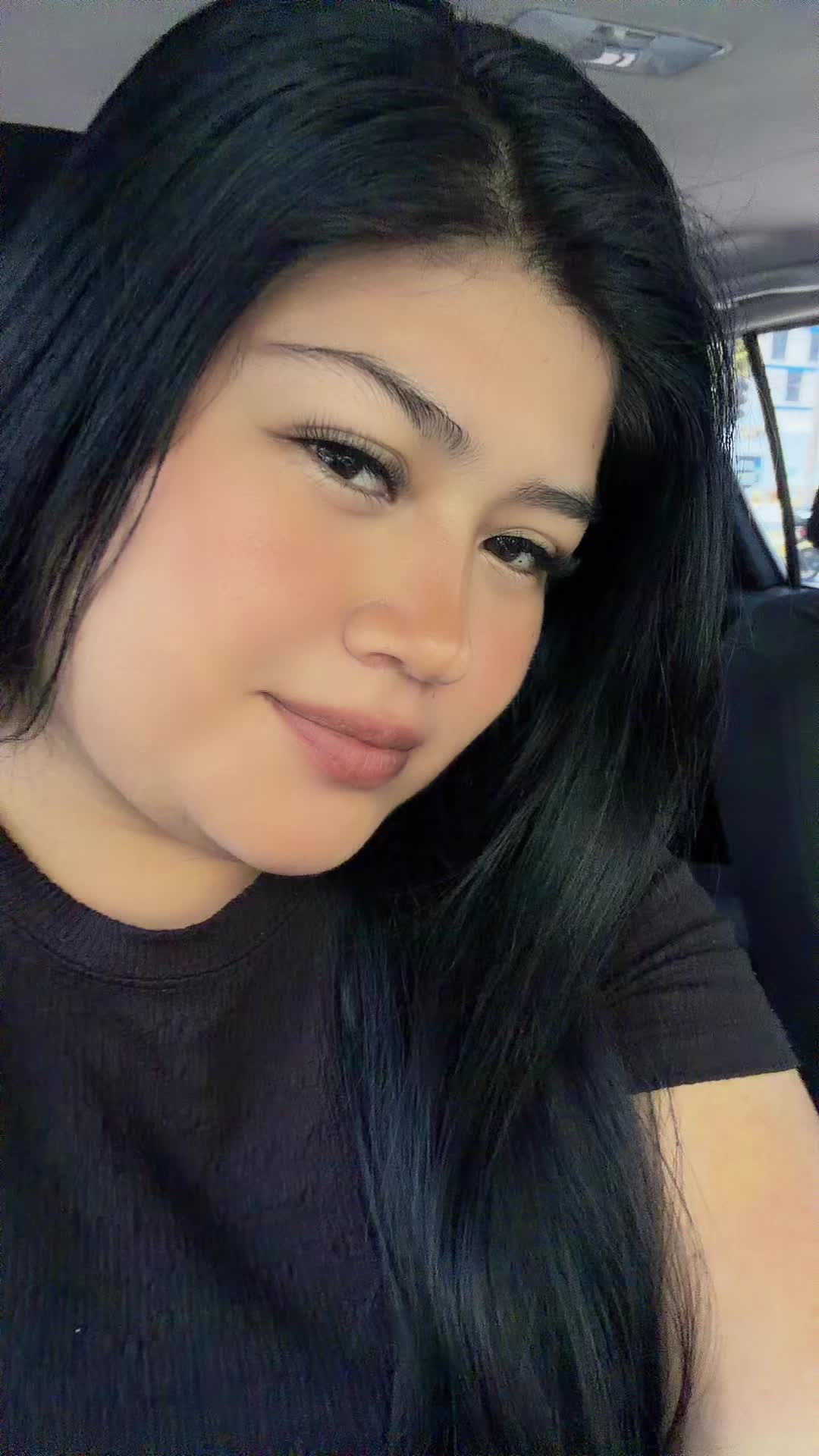 @ivania_sv
