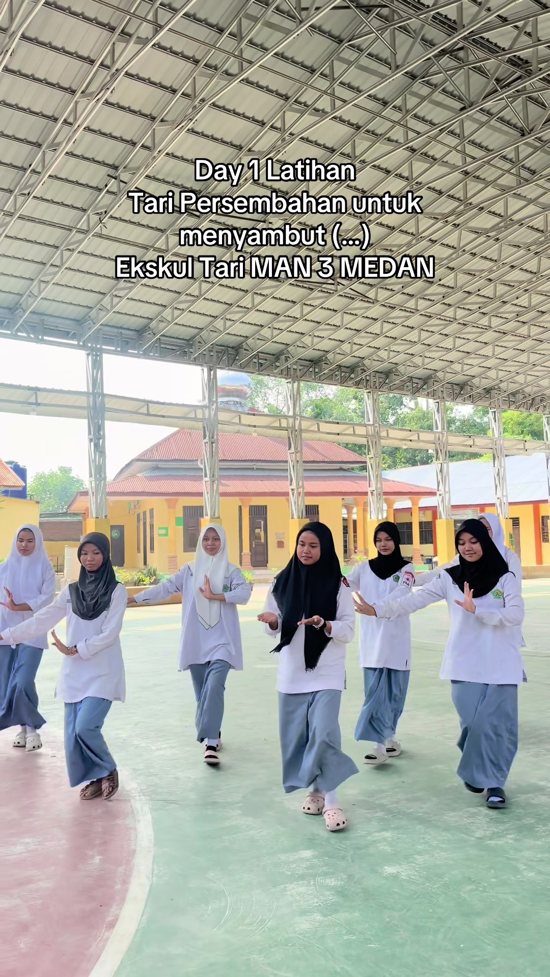@Meiliza Hijratti S.Pd