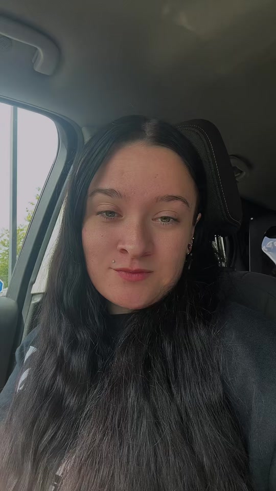 @Kara Nicole🖤🕸️