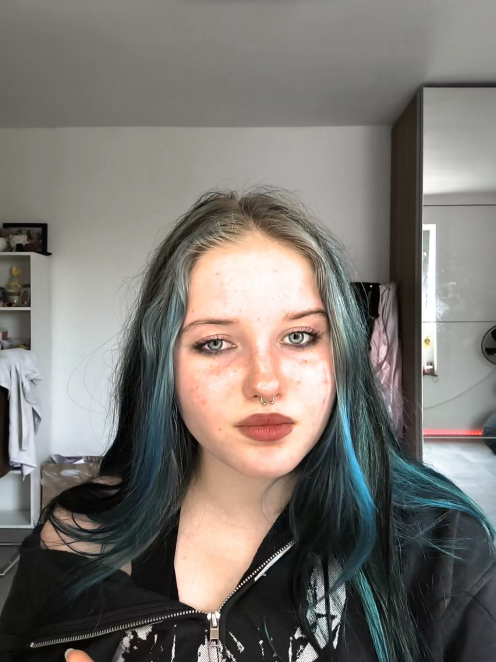 @Angelixx👽