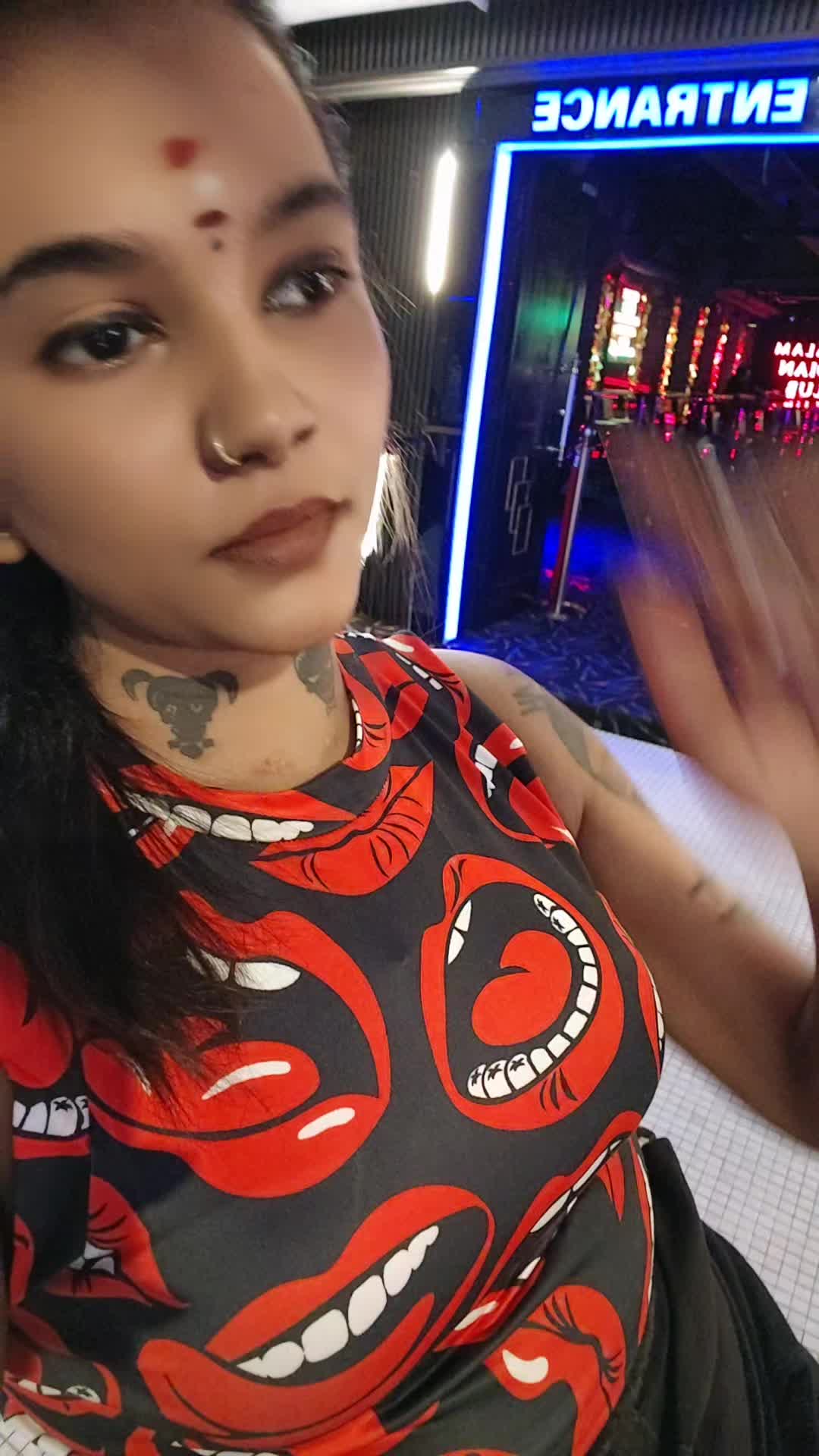 @Vaishnavi quinn🖤💋