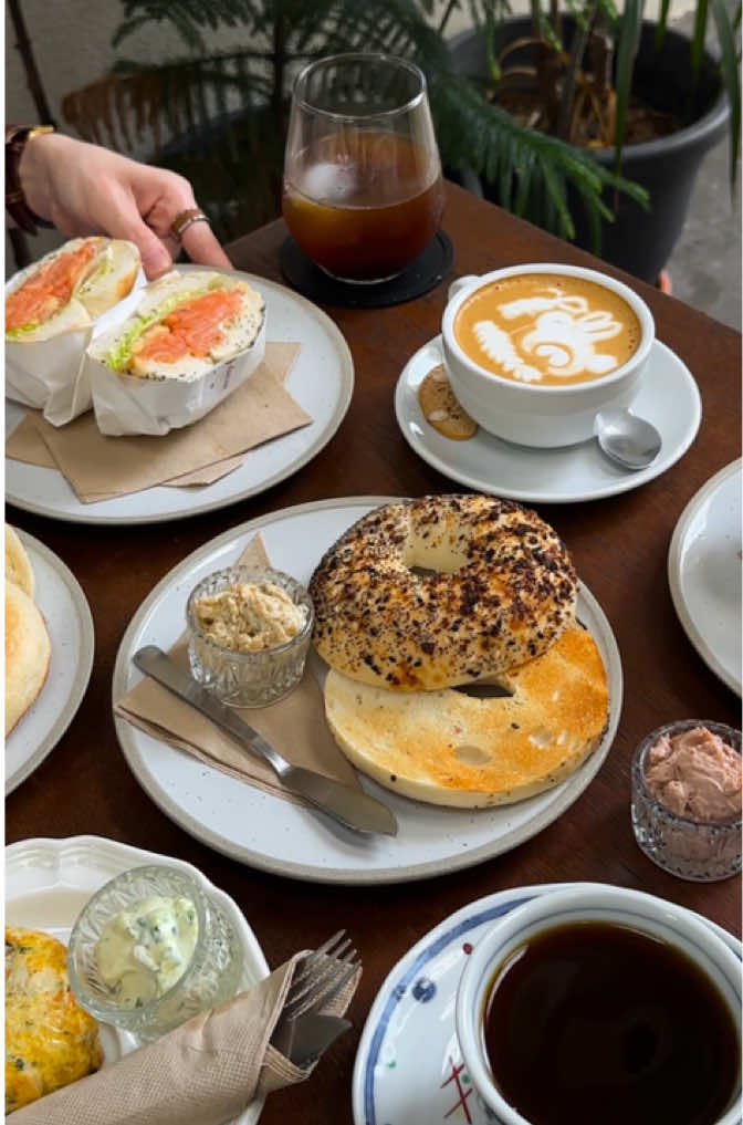 @foodie_feeder