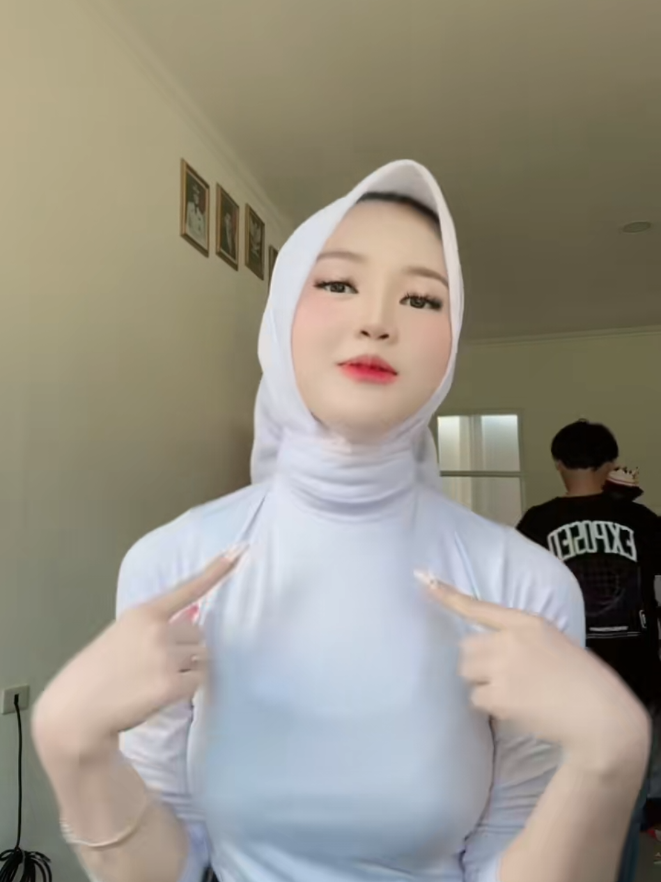 @user50051552554