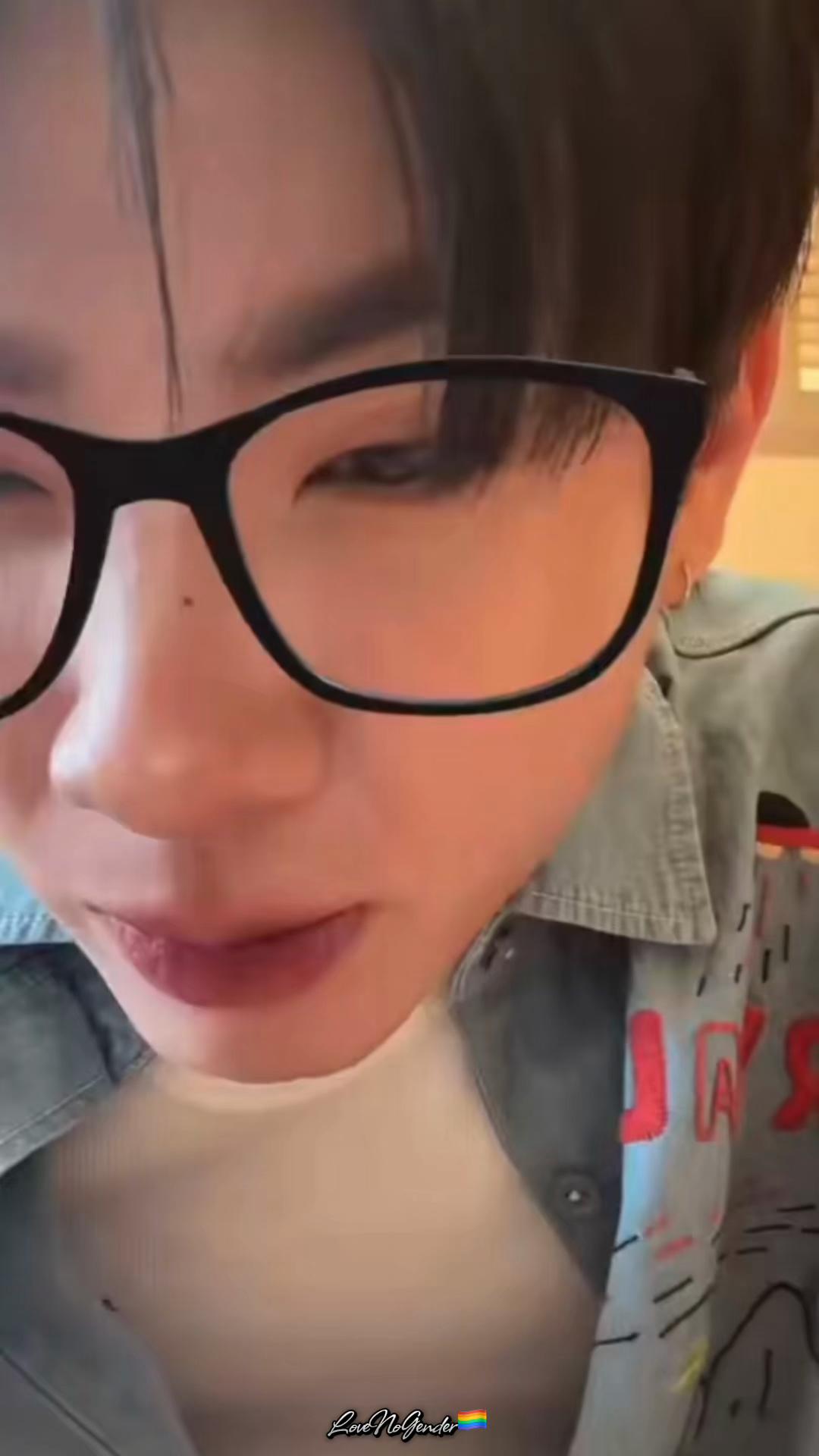 @Lovenogender🏳️🌈