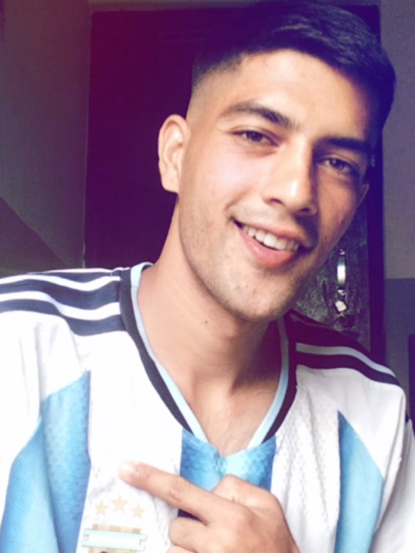 @𝗠𝗿. 𝗕𝗮𝘀𝗻𝗲𝘁 🫡👑