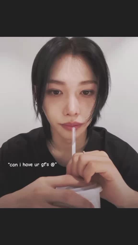 @⚞^. .^⚟ 𝑦𝑢𝑧𝑢 ⋆🐾°