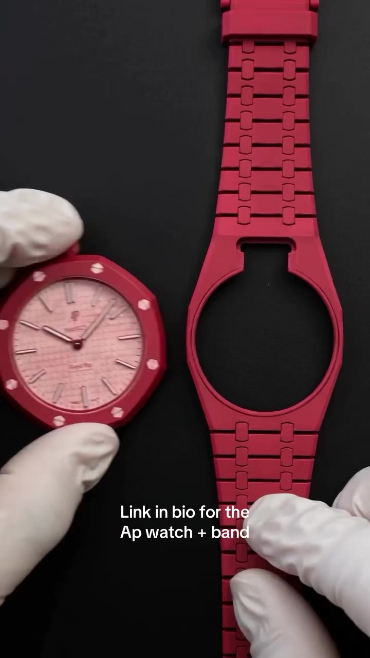 @AP Royal Wrist