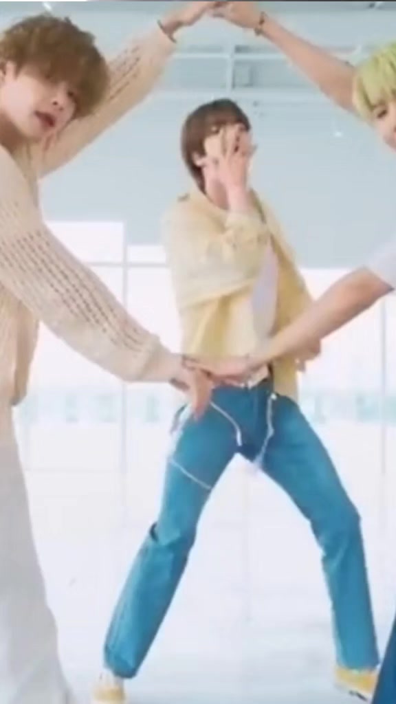 @BTS thv ot7 ๐๐