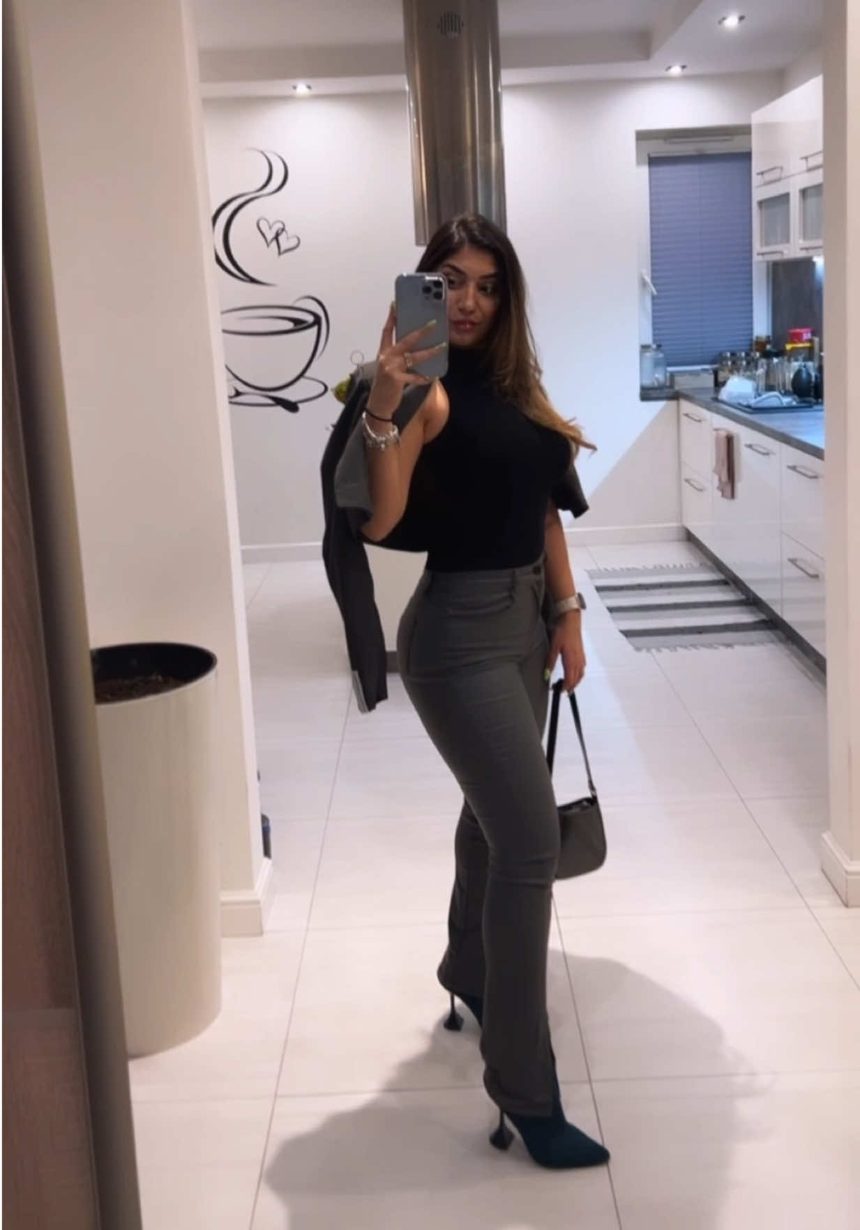 @Ina