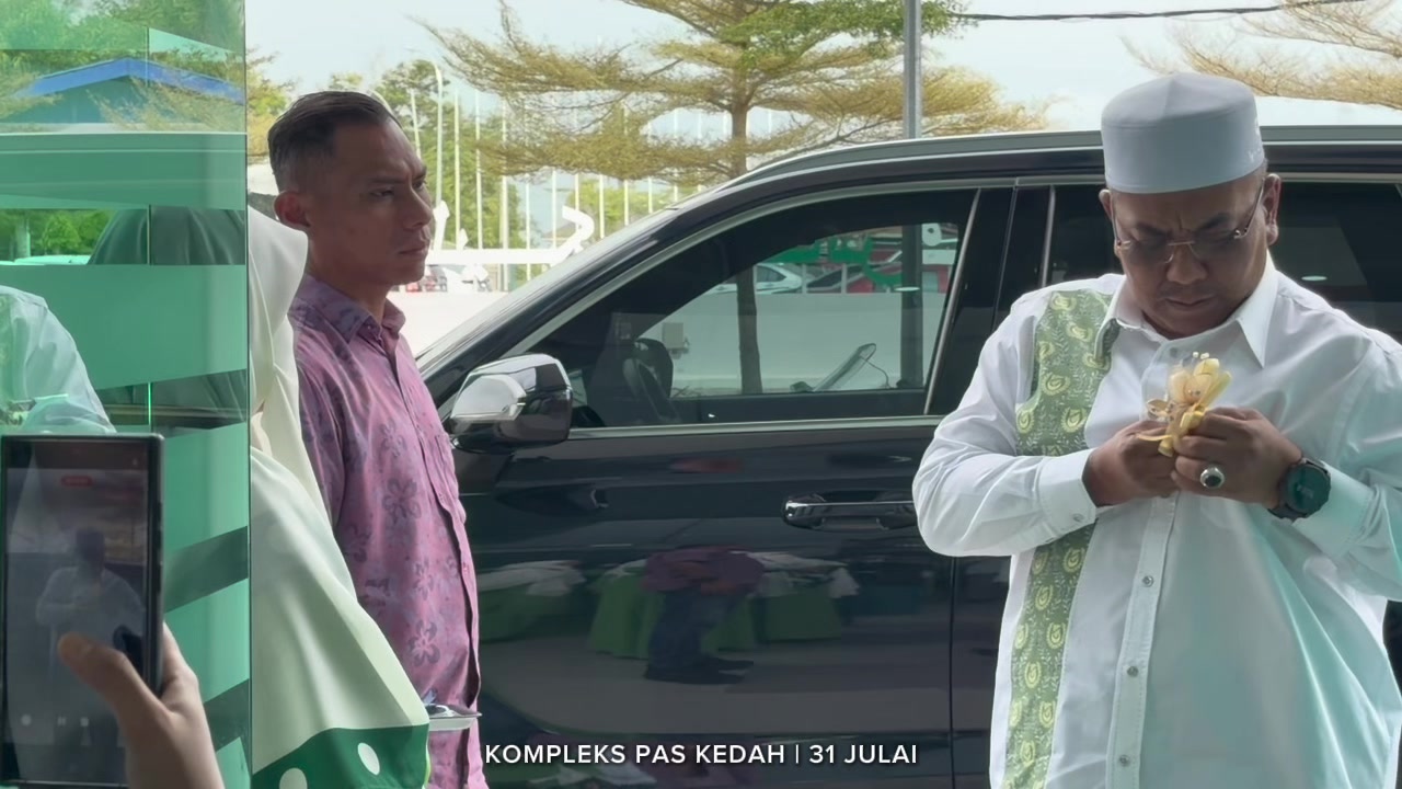 @Helmi Khalid