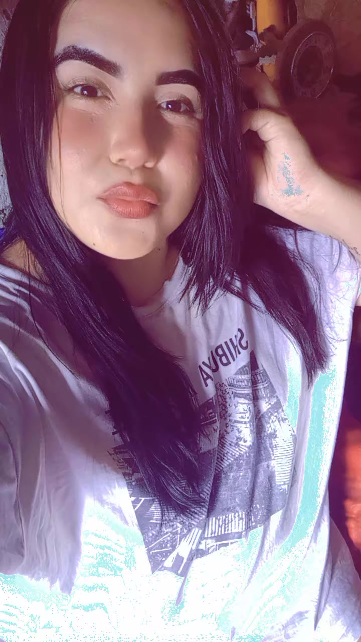 @😇🧑&zwj;🎤Andreita L.B👮&zwj;♂️