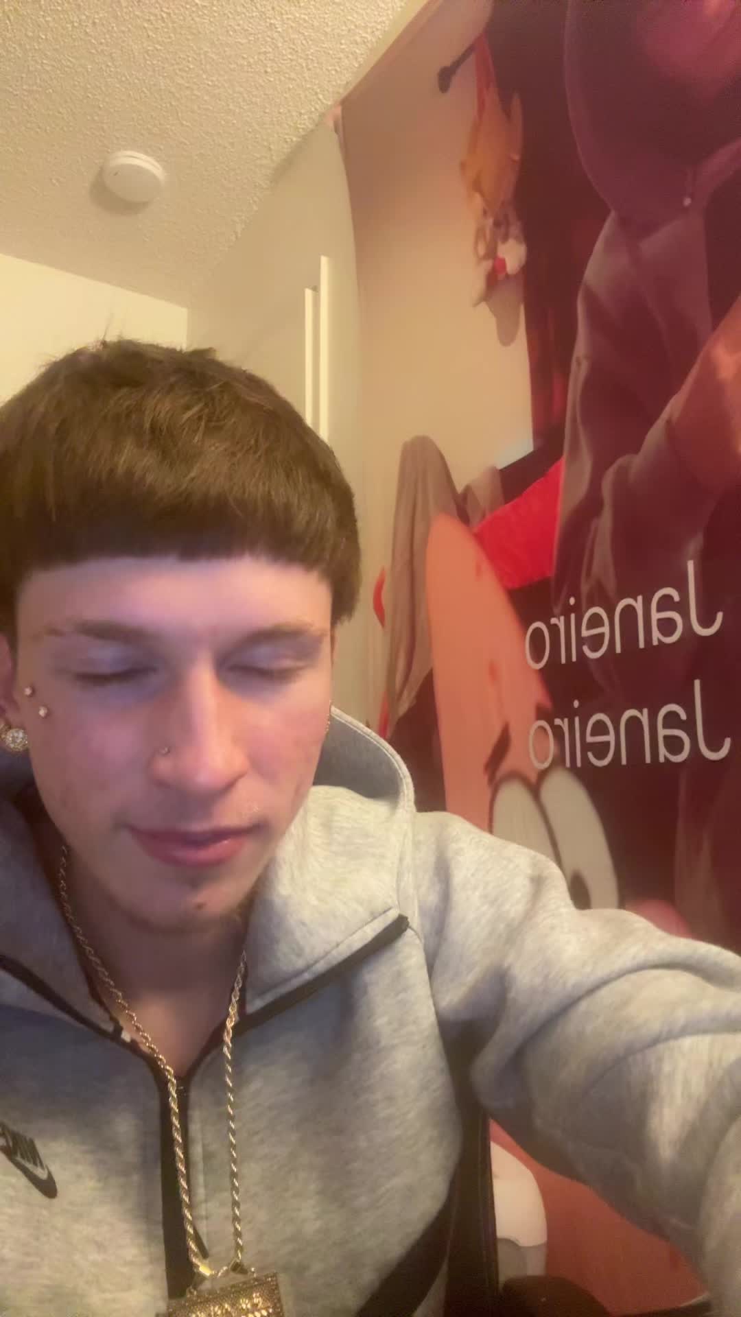 @BoombasticChaine