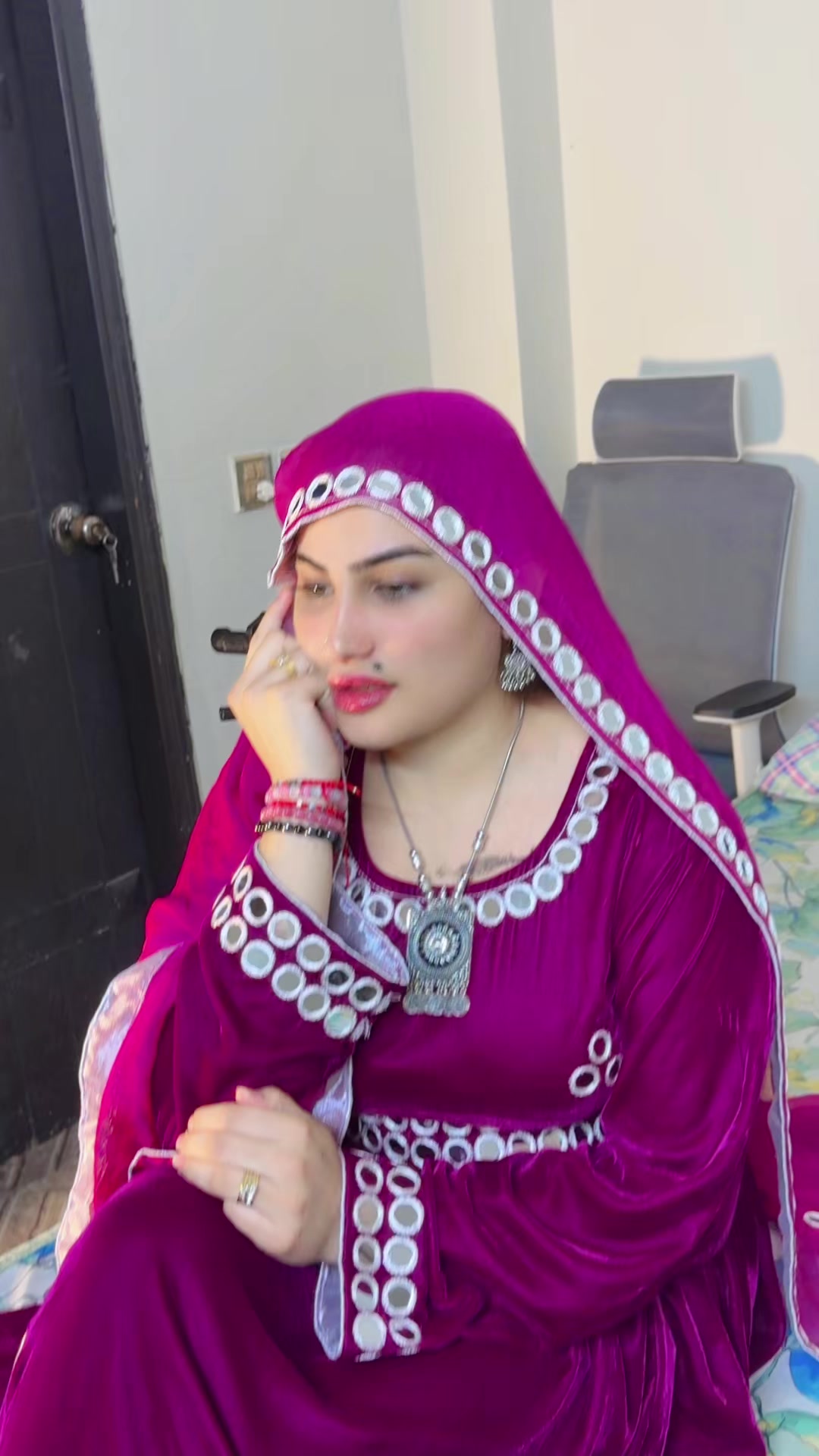 @saraktk_3025🧿🦋