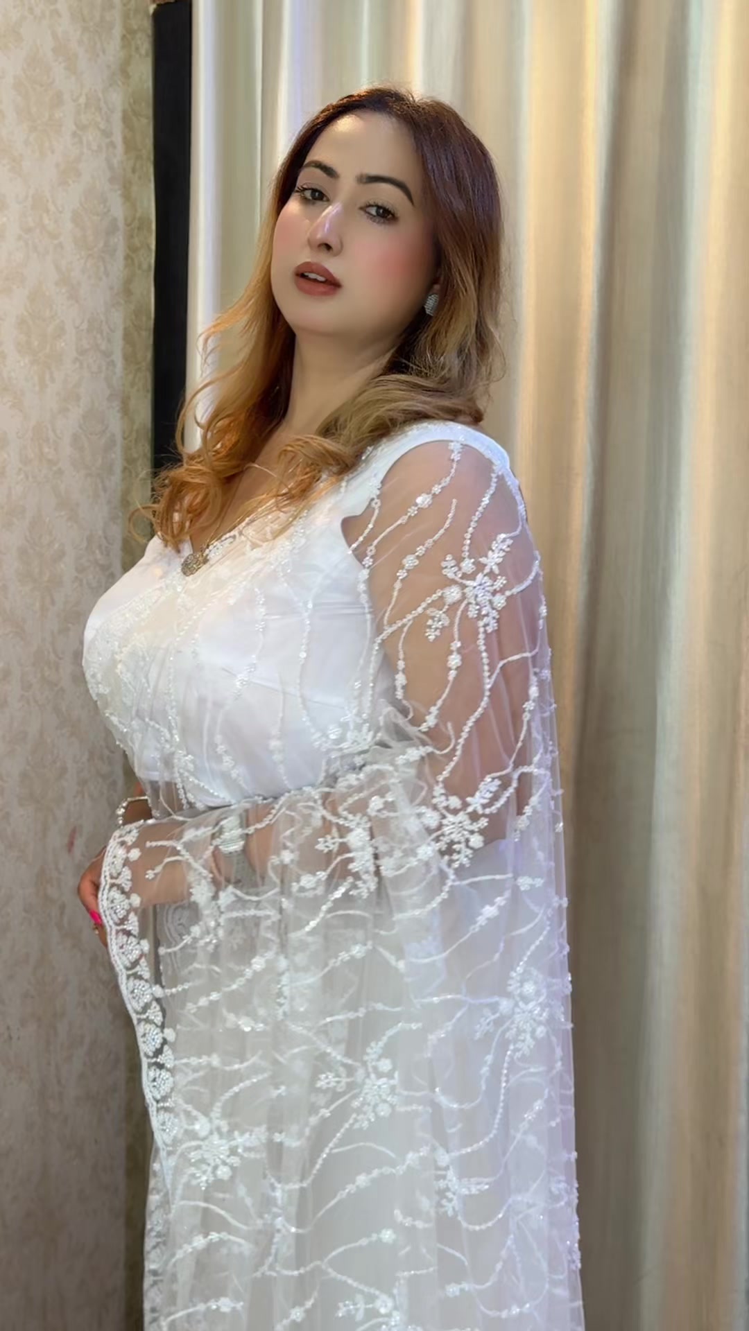@Pooja’s collections