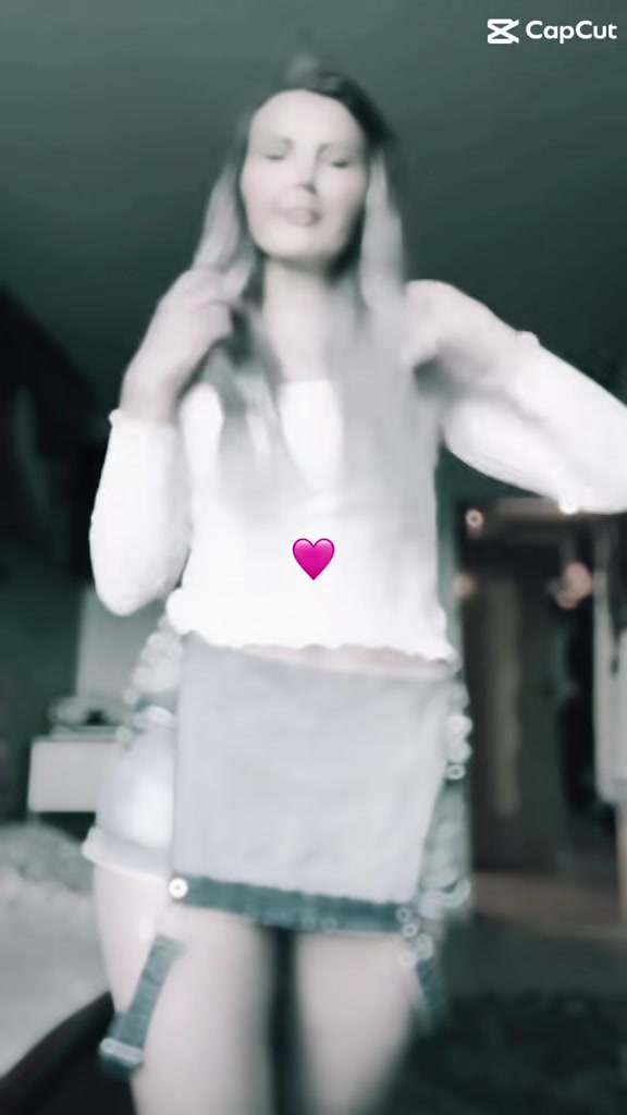 @♋️𝓒𝓱𝓮𝓻𝓻𝔂 ♡