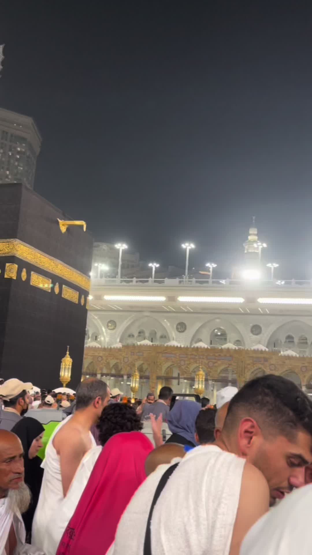 @ذَوَاتـَا أَفْـنَان 🌸🤍