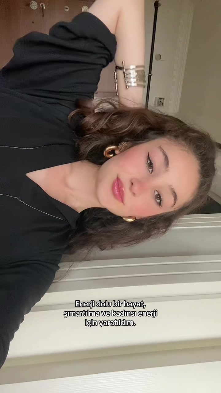 @tugcecinarr