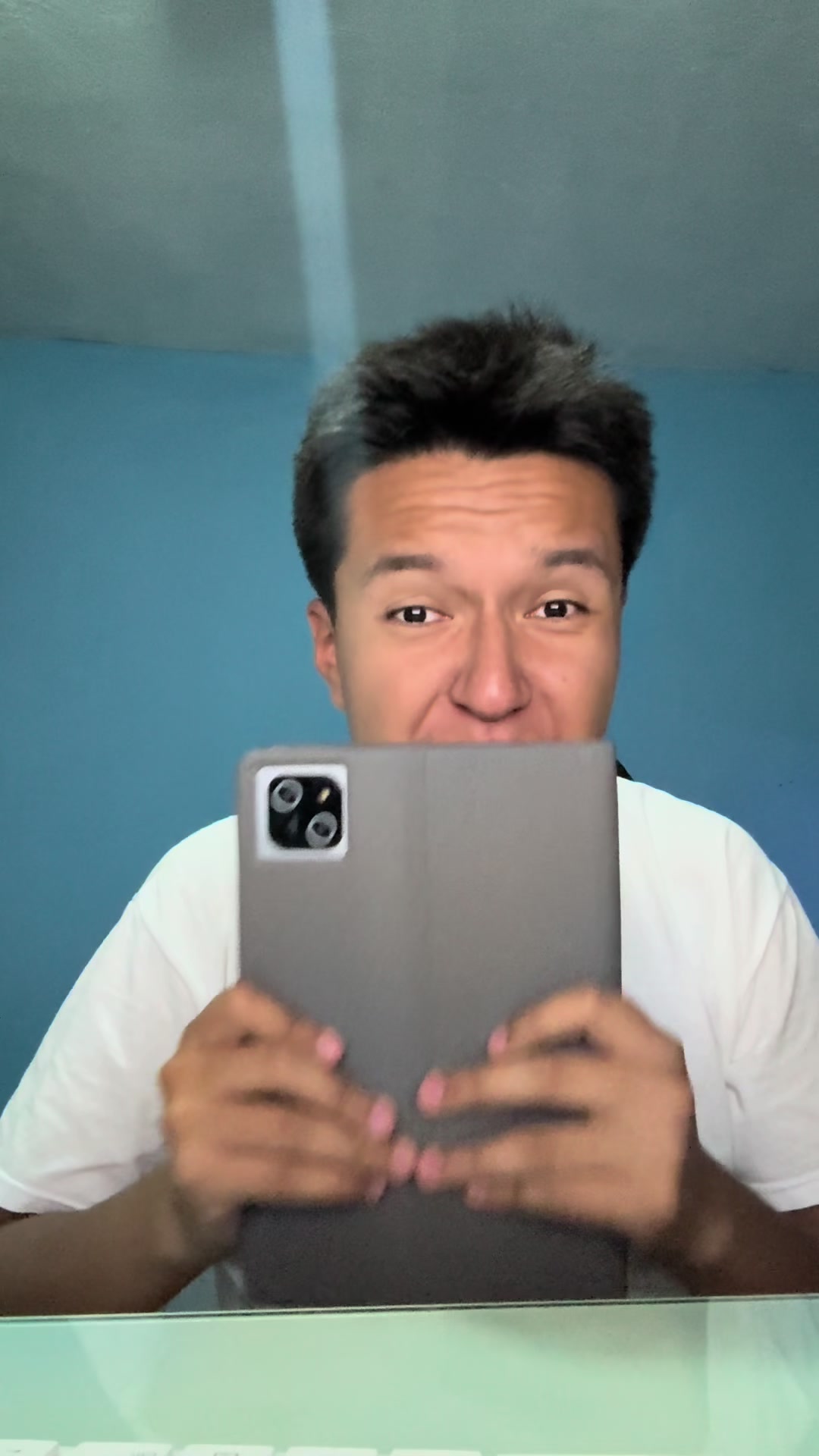 @TuCompaEma