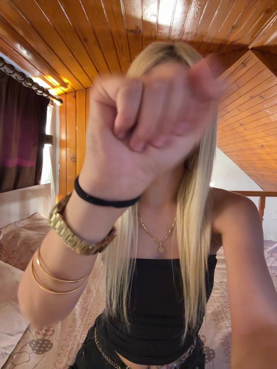 @Redbullul