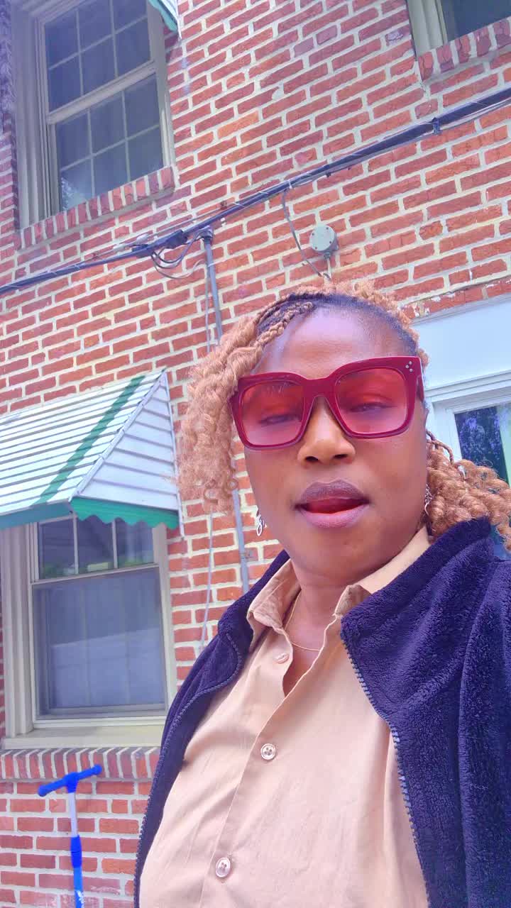 @isatujenevilsesay