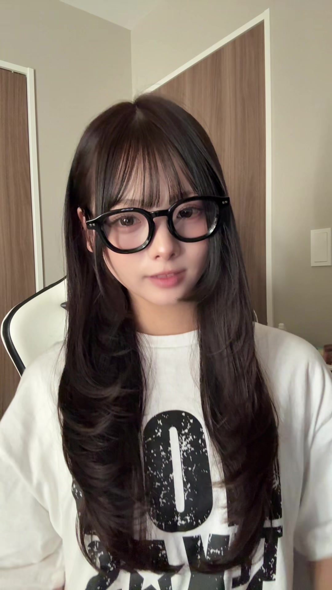 @莉那