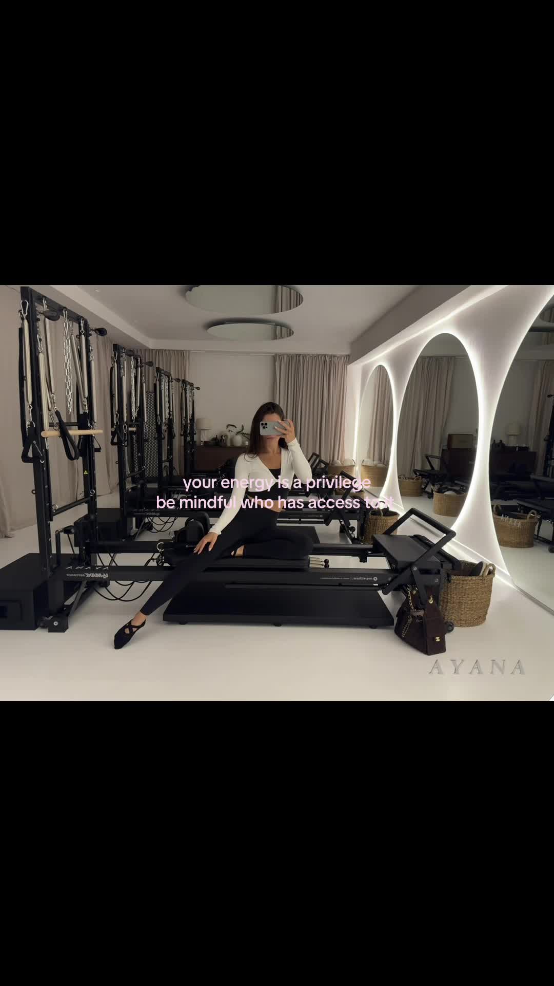 @Laura Mercedes