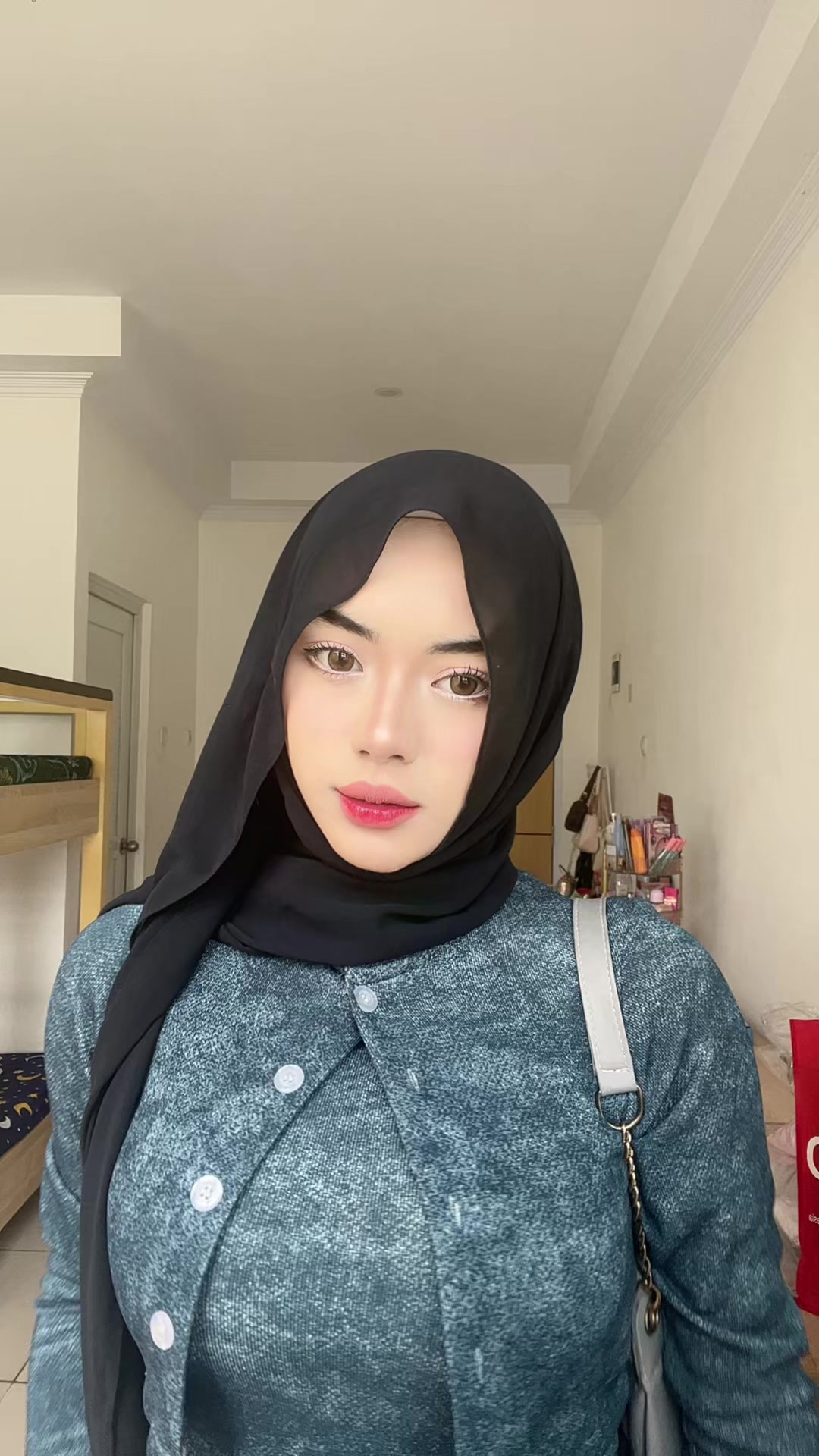 @latifahmhdr