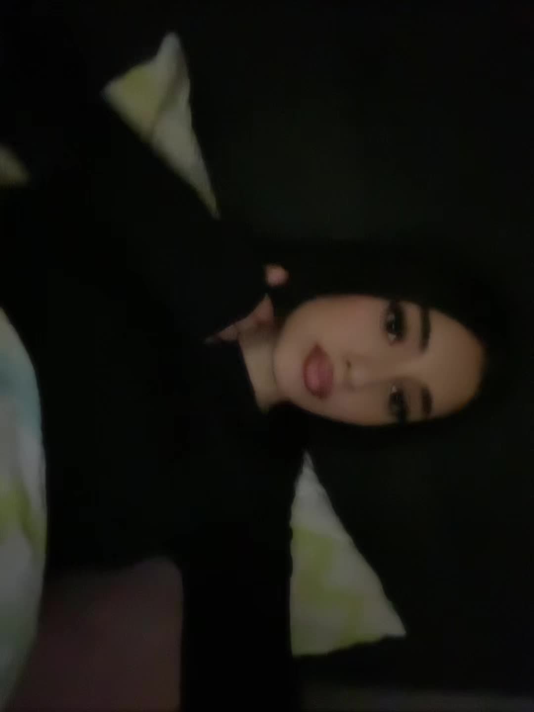 @๐๐ก๐๐ข๐ฆ๐