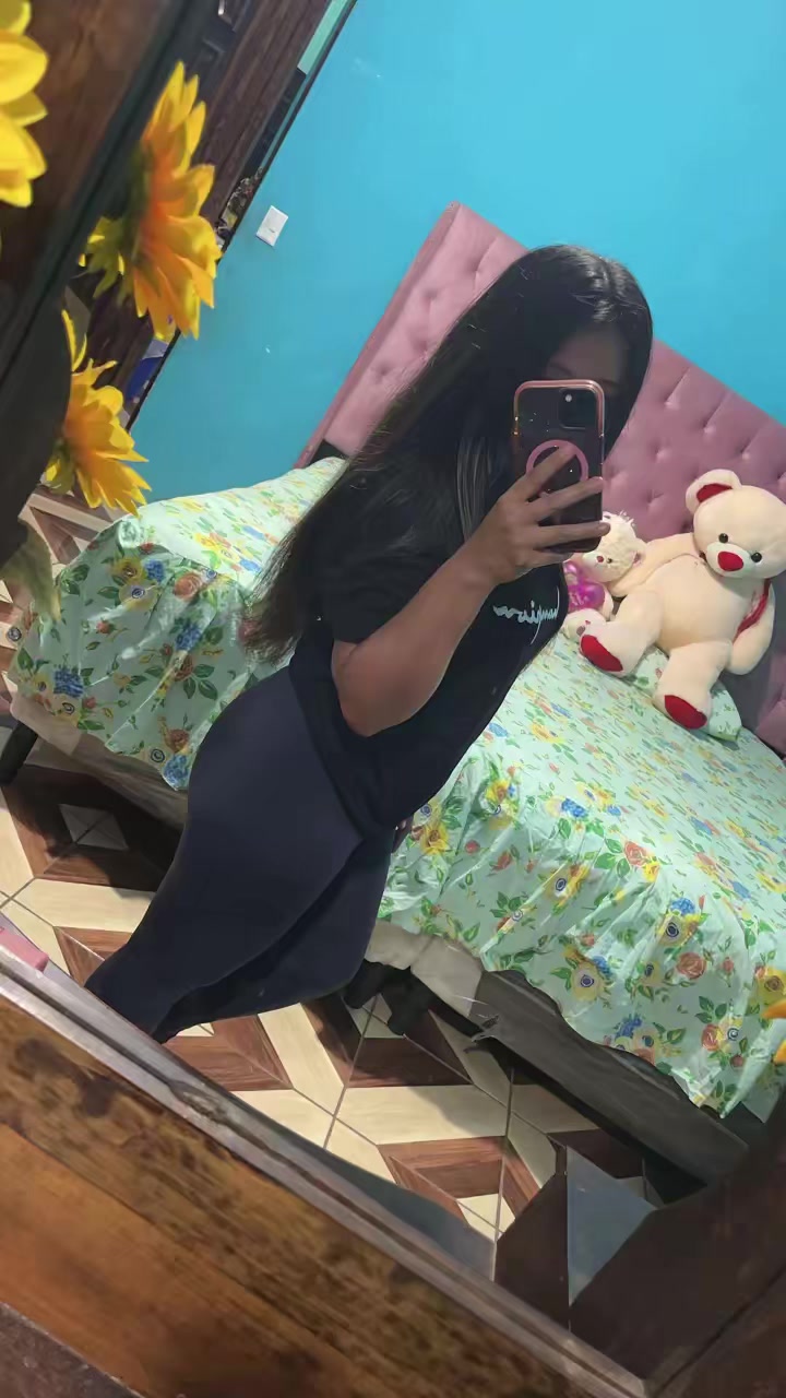 @Yanira🦋🦋