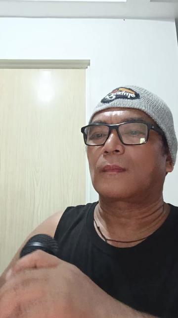 @kuya John